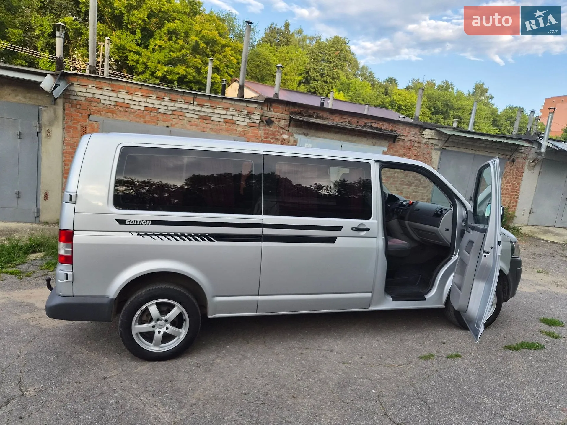 2010 Volkswagen Transporter - мініатюра 20