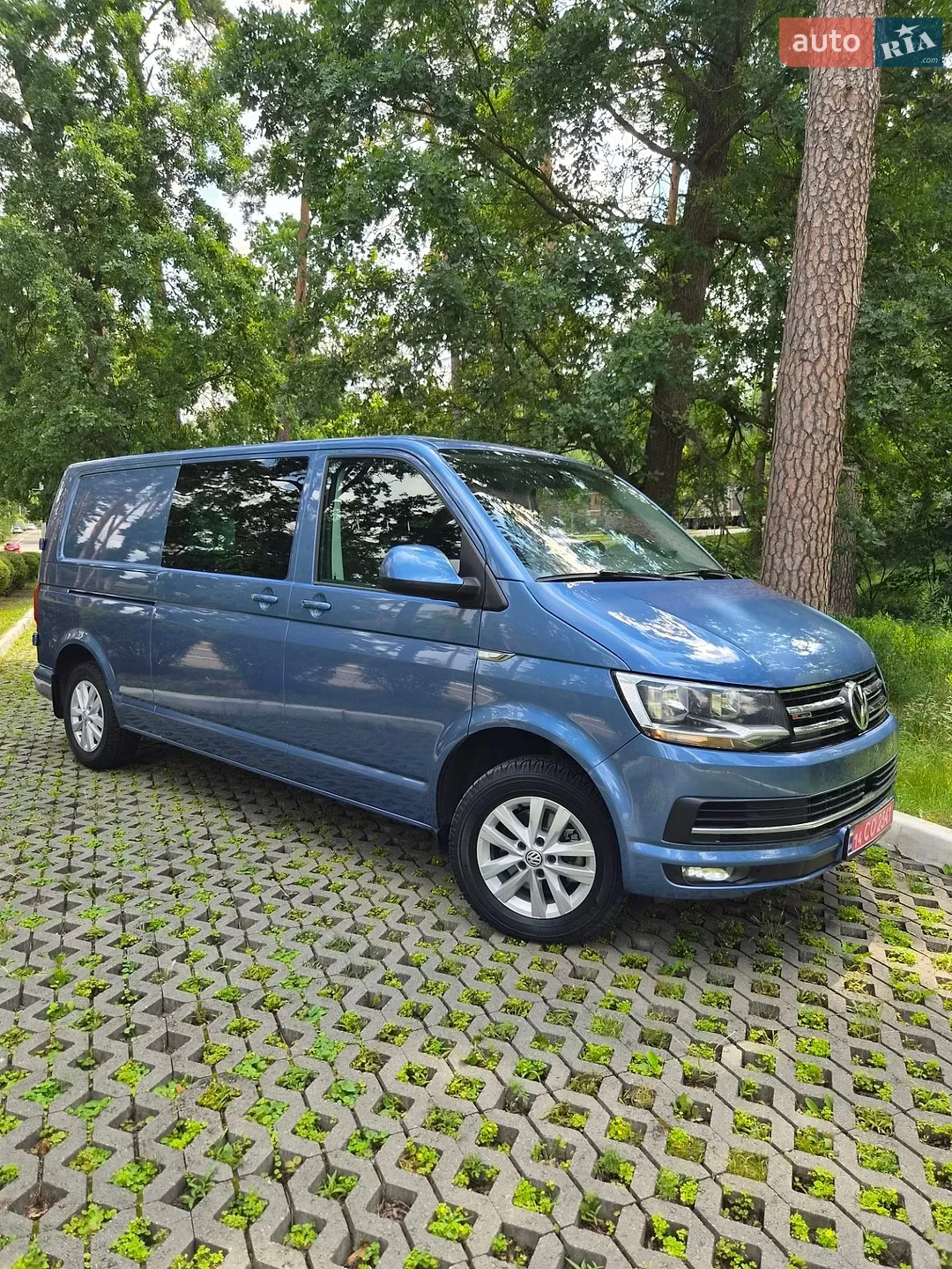 2018 Volkswagen Touareg - мініатюра 3