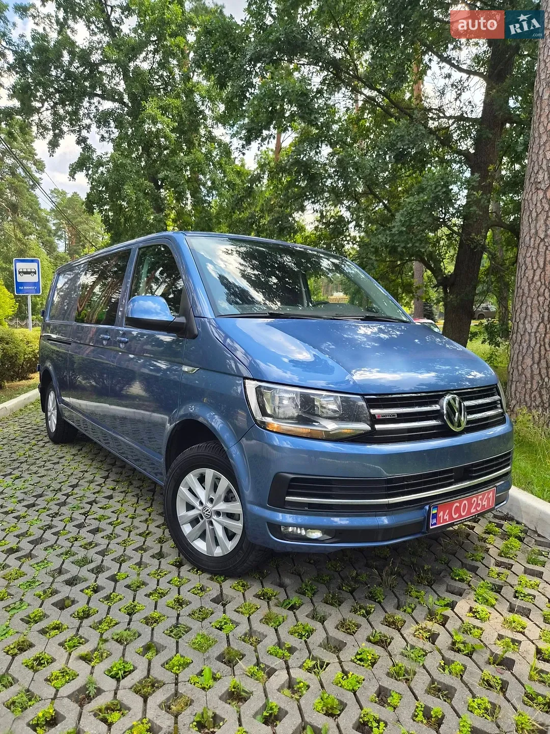 2018 Volkswagen Touareg - мініатюра 2
