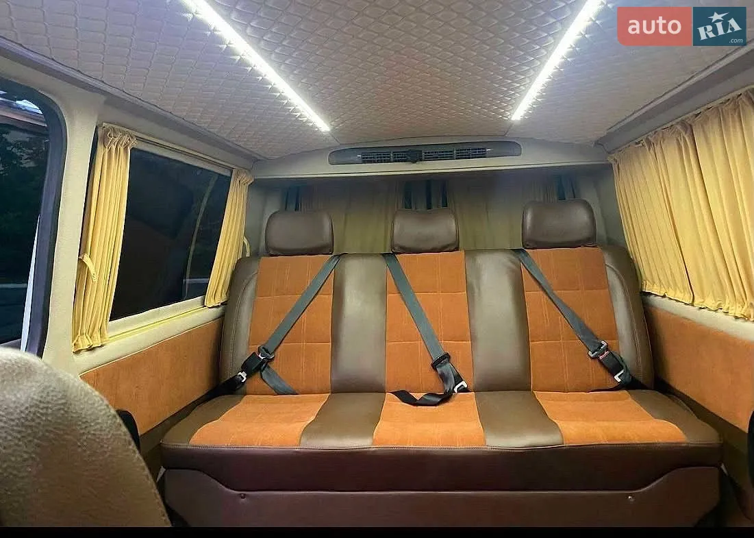 2012 Volkswagen Transporter - мініатюра 6