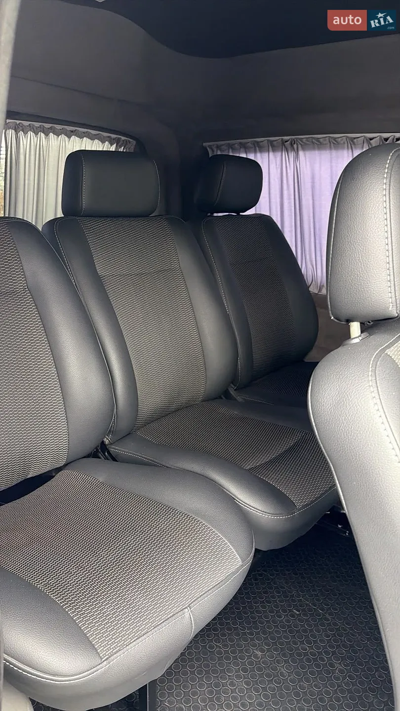 2011 Volkswagen Transporter - мініатюра 12