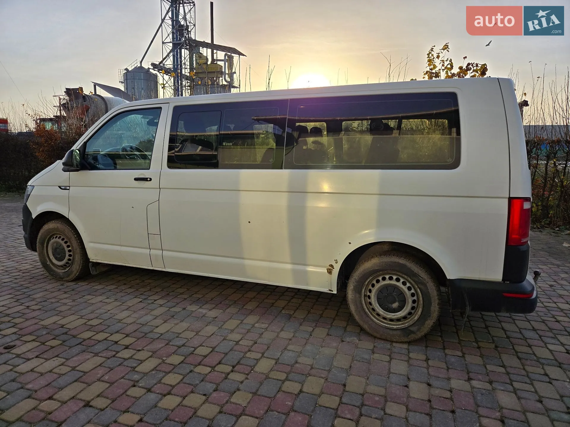 2017 Volkswagen Transporter - мініатюра 2