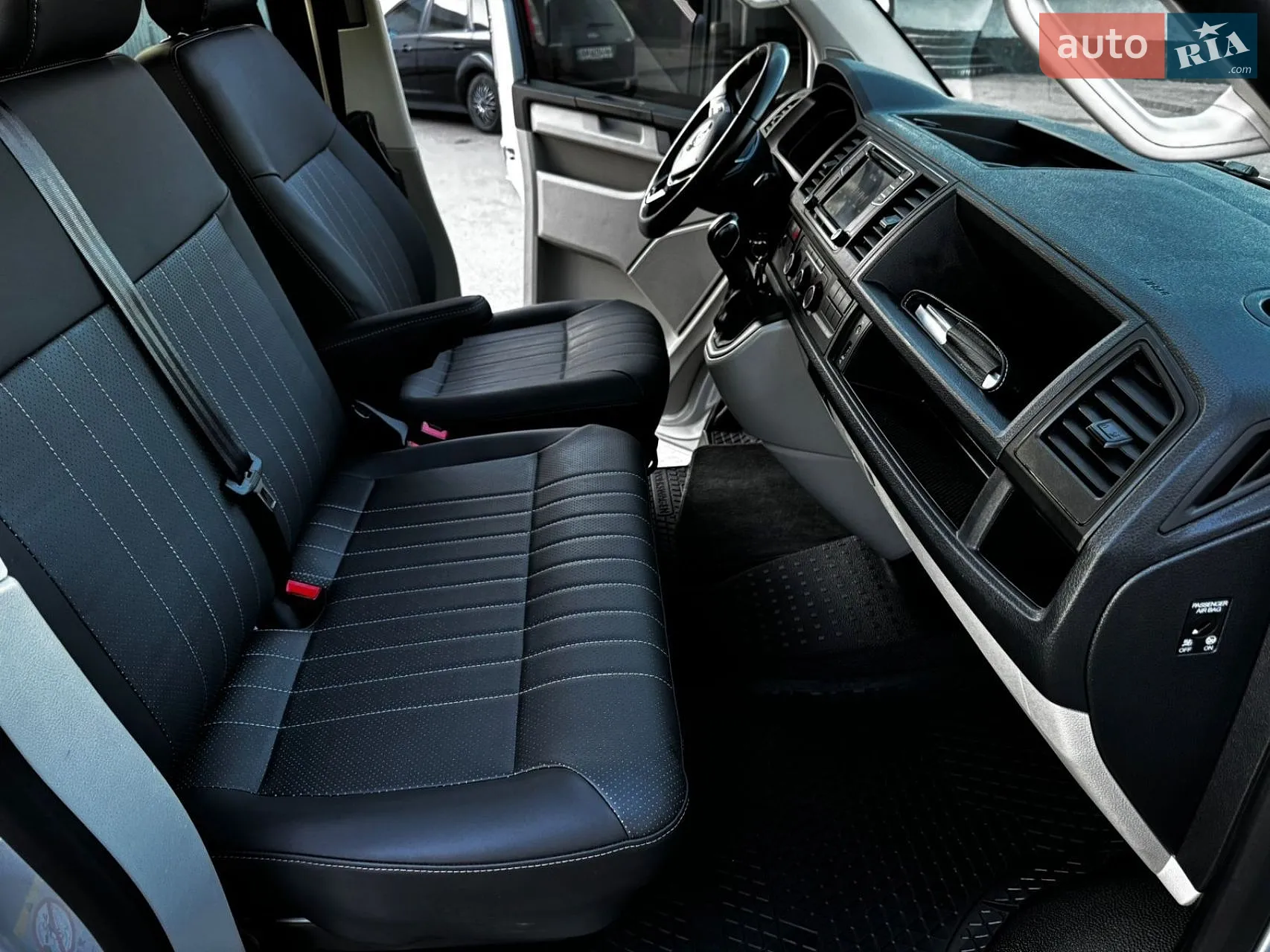 2019 Volkswagen Transporter - мініатюра 27