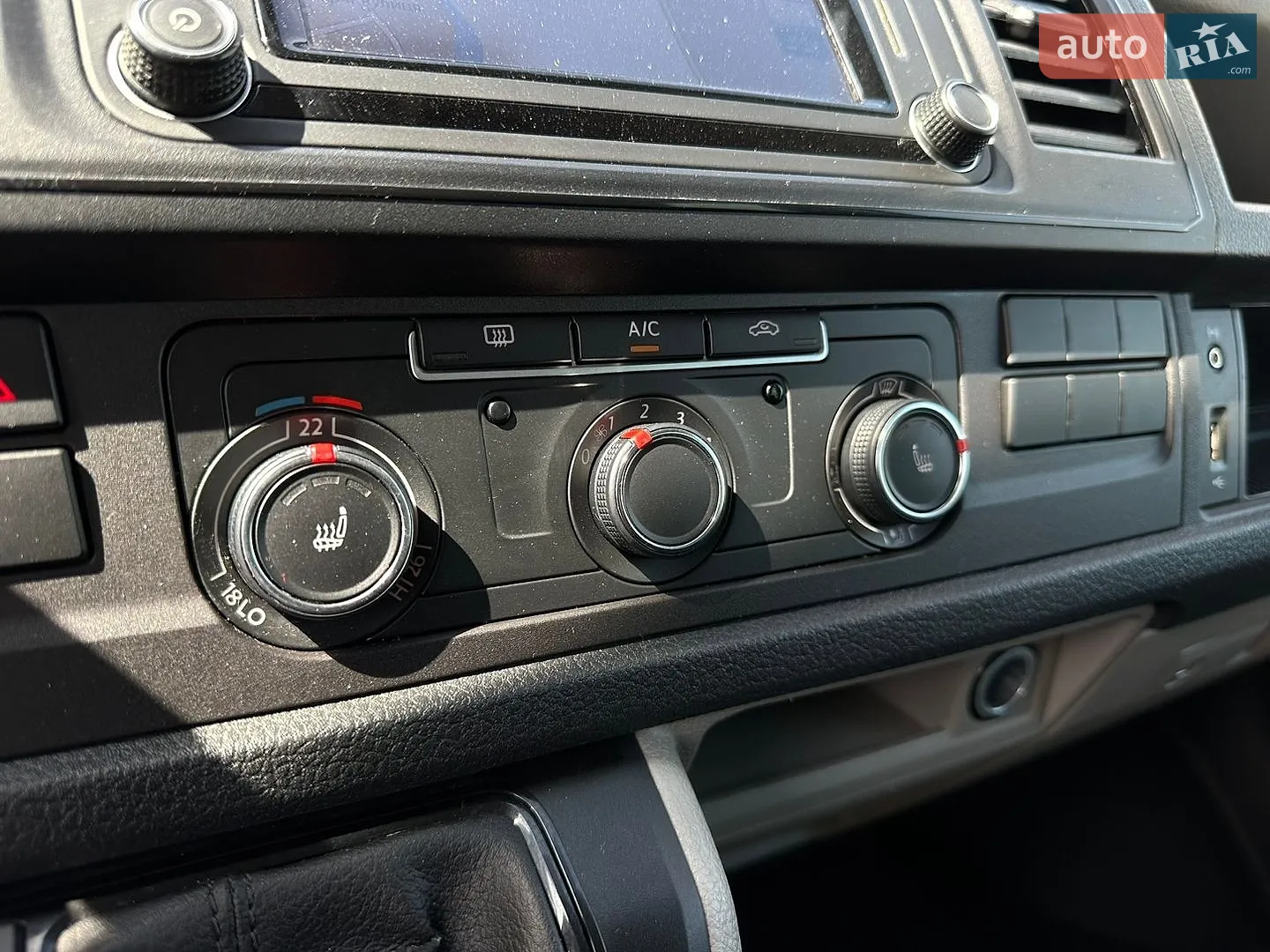 2020 Volkswagen Transporter - мініатюра 48