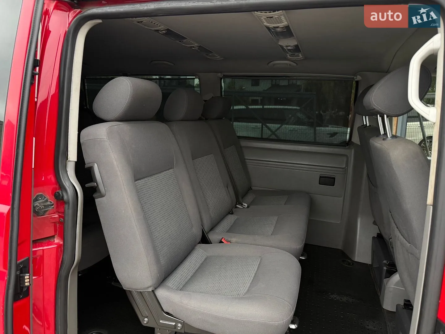2010 Volkswagen Transporter - мініатюра 14