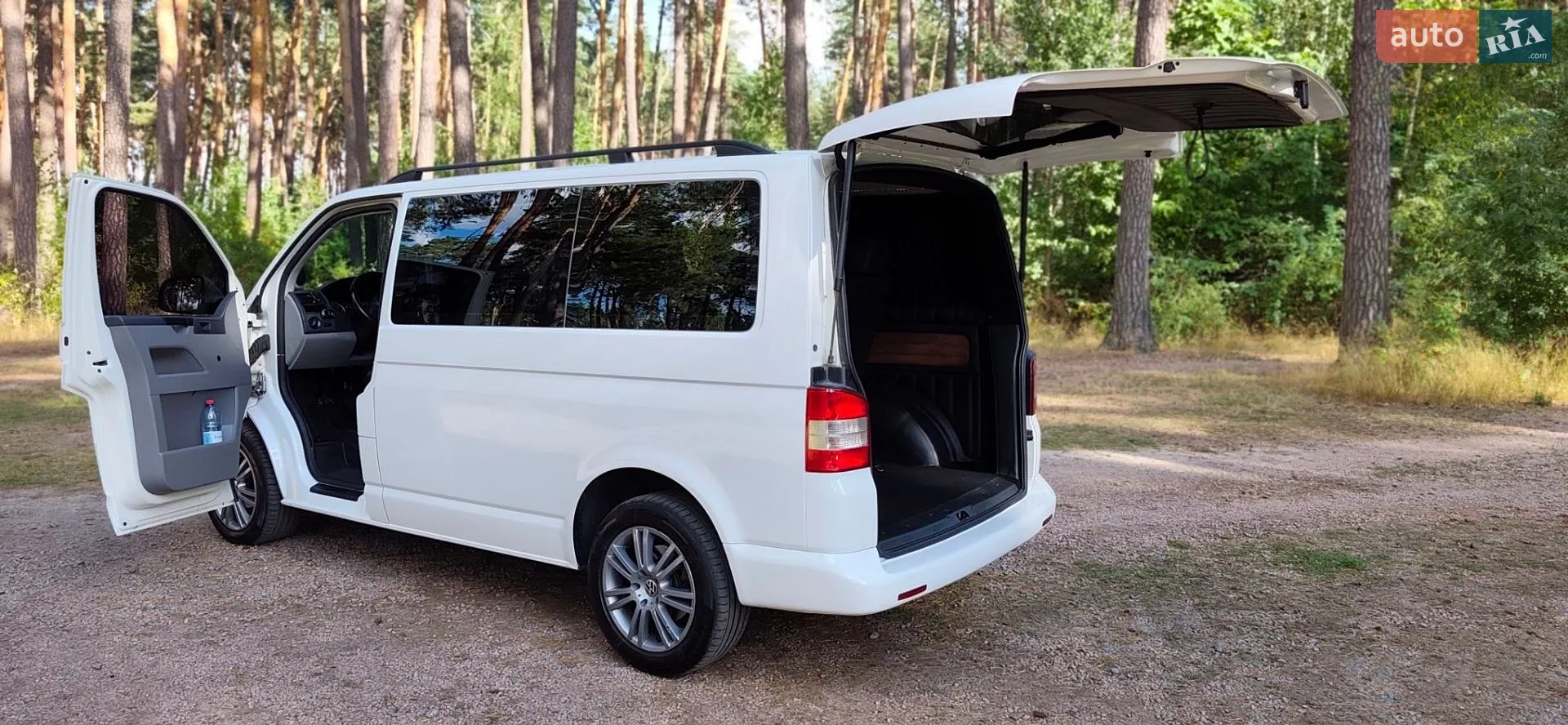 2011 Volkswagen Transporter - мініатюра 16