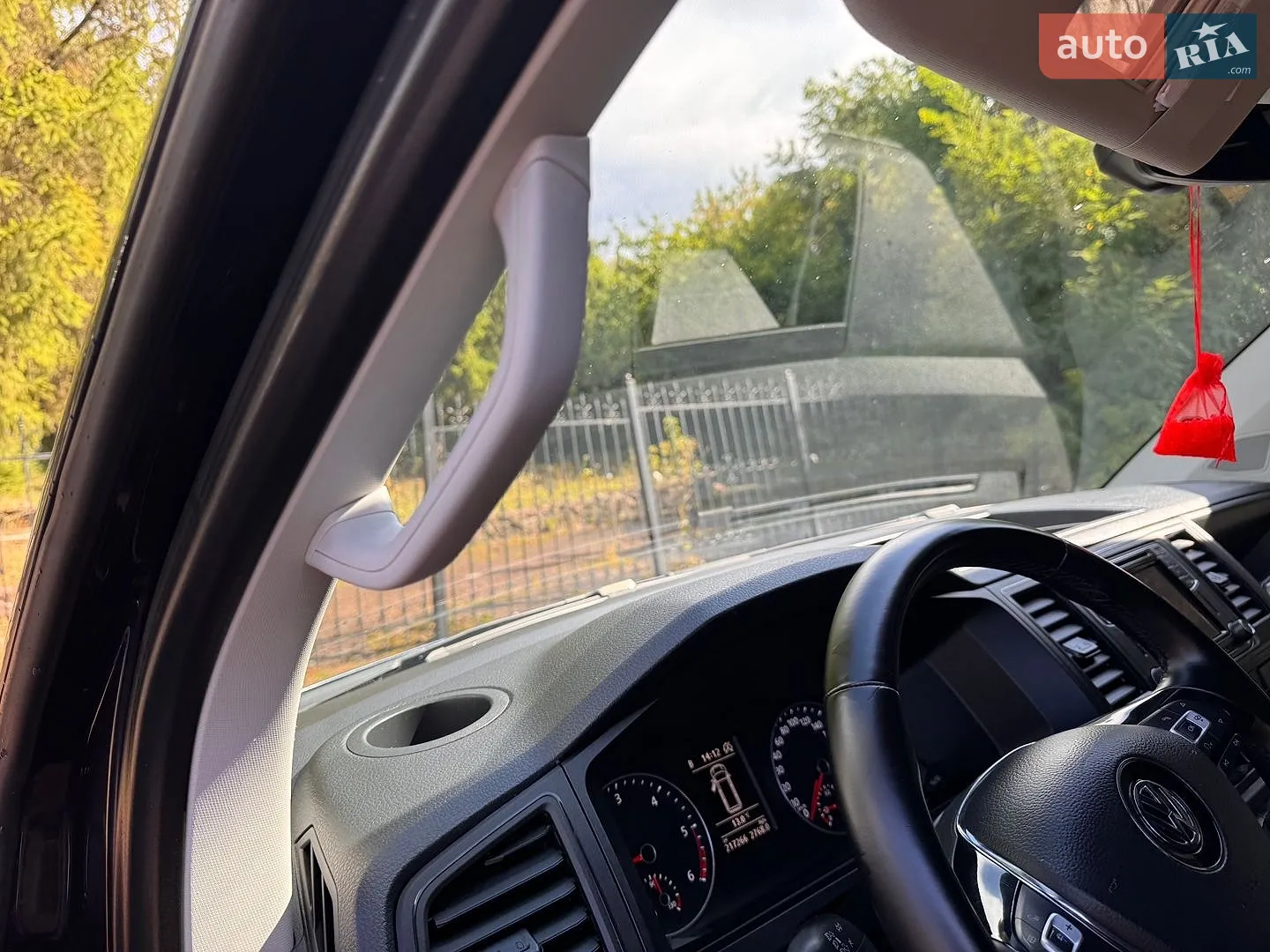 2019 Volkswagen Transporter - мініатюра 32