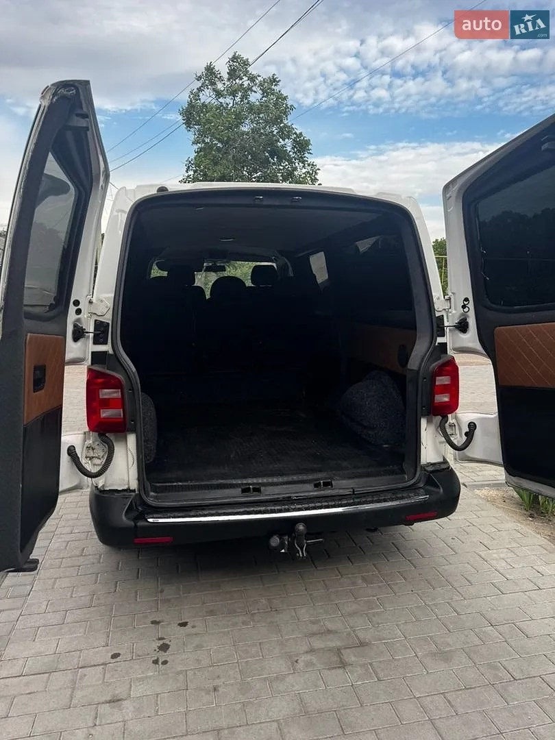2010 Volkswagen Transporter - мініатюра 8