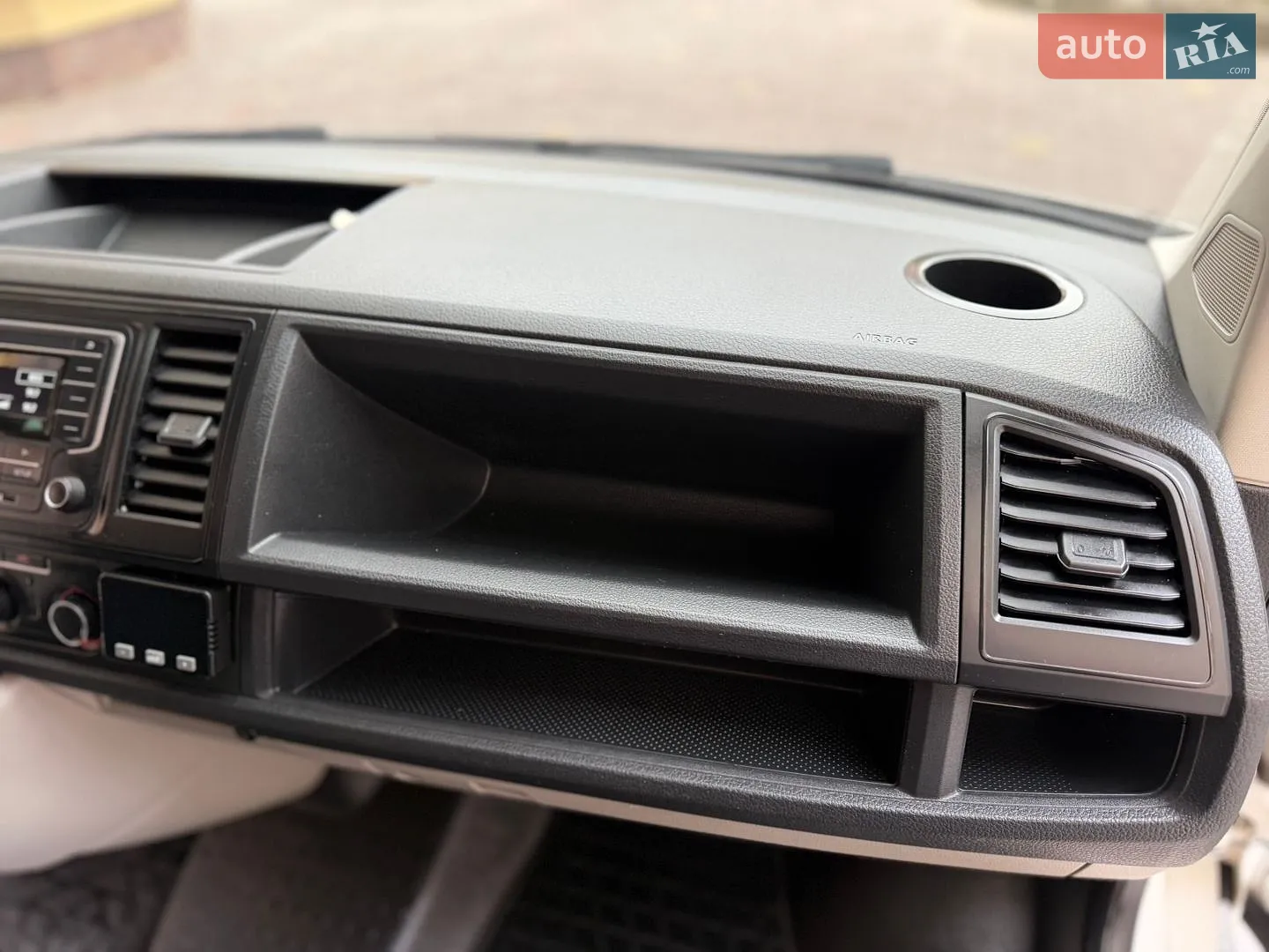 2016 Volkswagen Transporter - мініатюра 27