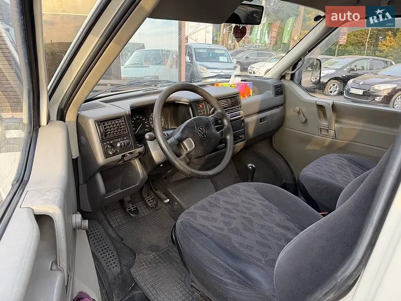 Volkswagen Transporter