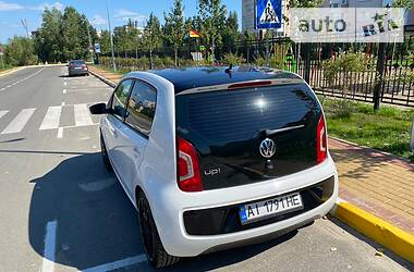 Хетчбек Volkswagen Up 2012 в Києві