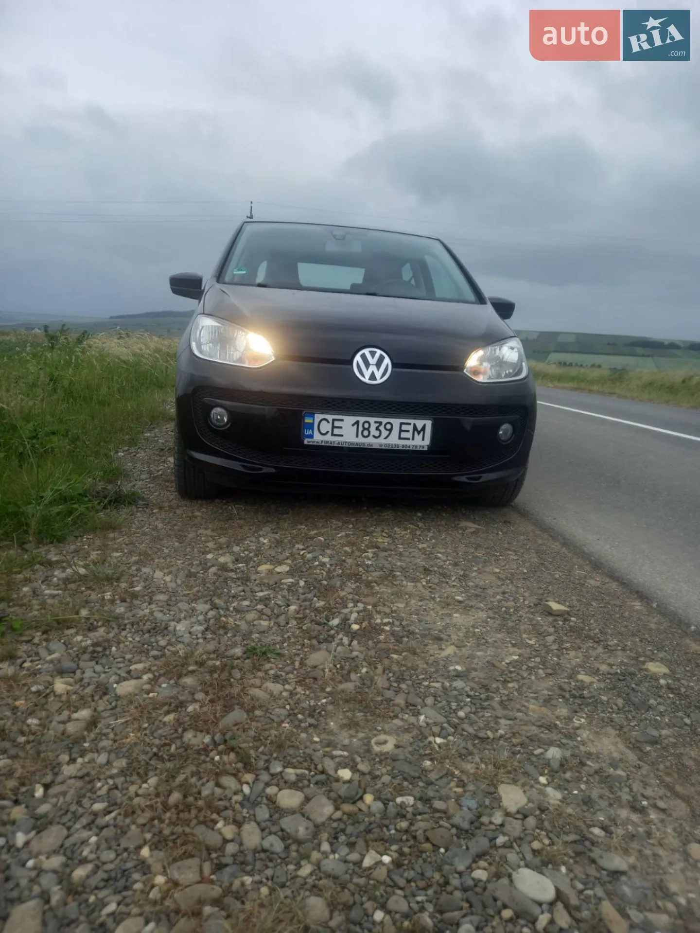 Volkswagen Up 2014