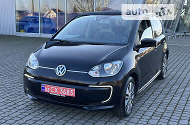 Хетчбек Volkswagen Up 2014 в Ужгороді