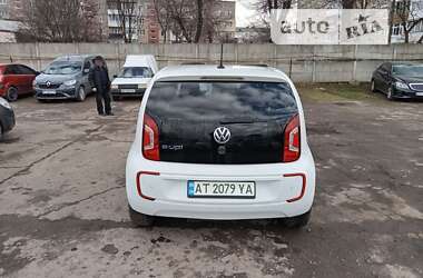 Хэтчбек Volkswagen Up 2014 в Калуше
