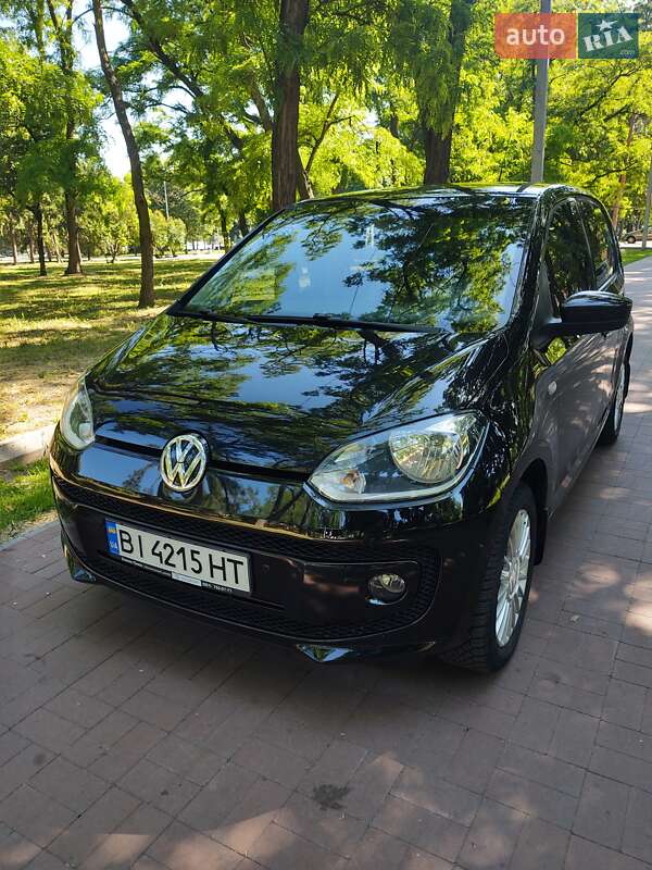 Volkswagen Up 2012