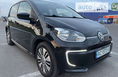 Хетчбек Volkswagen Up 2014 в Луцьку