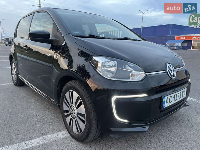 Volkswagen Up 2014