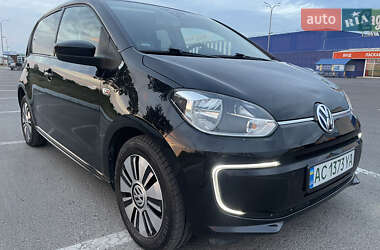 Хэтчбек Volkswagen Up 2014 в Луцке