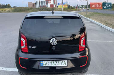 Хэтчбек Volkswagen Up 2014 в Луцке