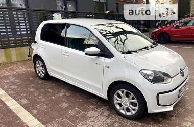 Хэтчбек Volkswagen Up 2014 в Львове