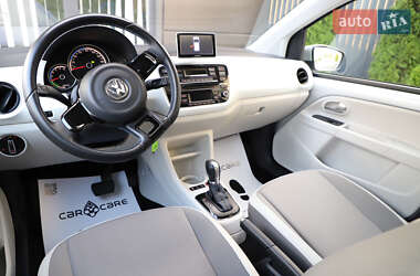 Хэтчбек Volkswagen Up 2014 в Дрогобыче