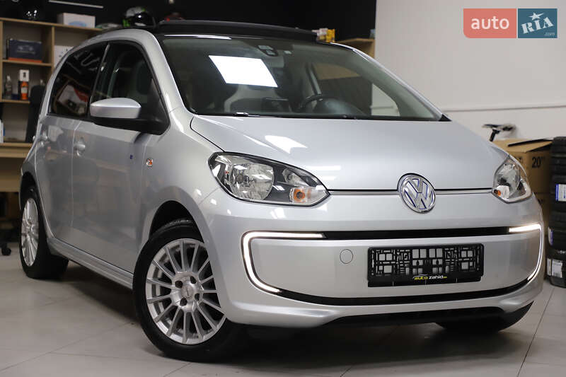 Хэтчбек Volkswagen Up 2014 в Дрогобыче