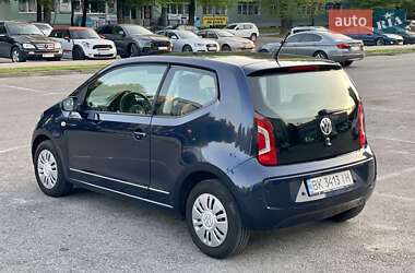 Хетчбек Volkswagen Up 2013 в 