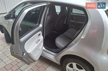 Хэтчбек Volkswagen Up 2014 в 