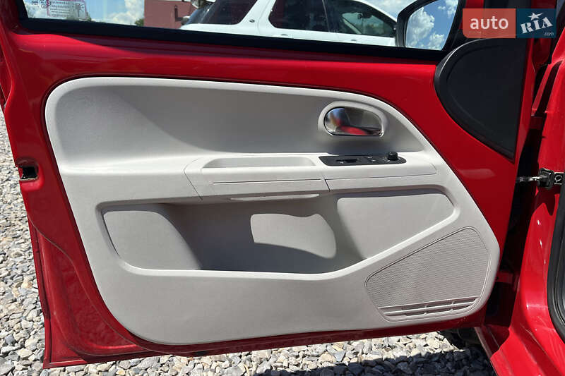 Хэтчбек Volkswagen Up 2012 в Коломые