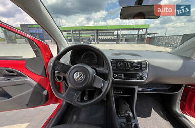 Хэтчбек Volkswagen Up 2011 в 
