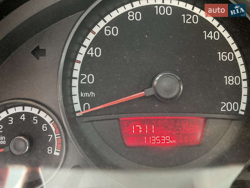 Хэтчбек Volkswagen Up 2013 в Львове