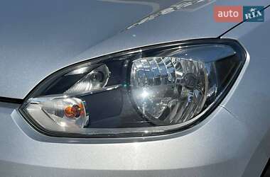 Хетчбек Volkswagen Up 2016 в  фото 9 Хетчбек Volkswagen Up 2016 в