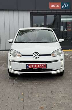 Хетчбек Volkswagen Up 2017 в Володимирі