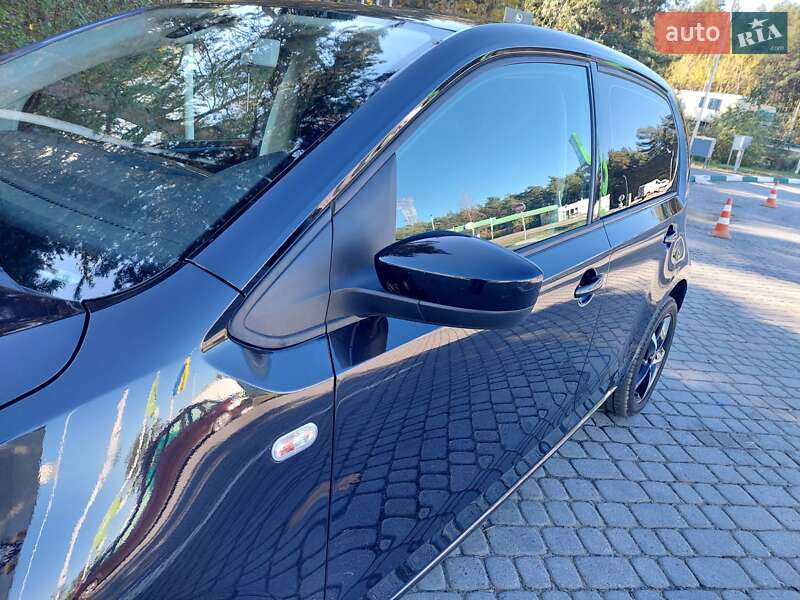 Хэтчбек Volkswagen Up 2014 в Бродах фото 39 Хэтчбек Volkswagen Up 2014 в Бродах