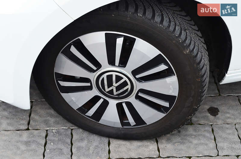 Хэтчбек Volkswagen Up 2020 в Львове