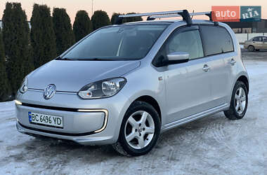 Хэтчбек Volkswagen Up 2014 в Львове