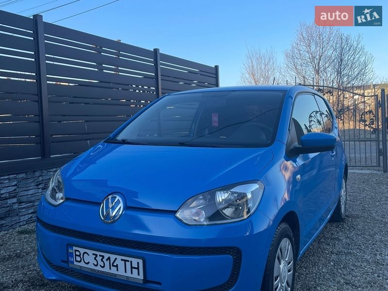 Volkswagen Up 2014