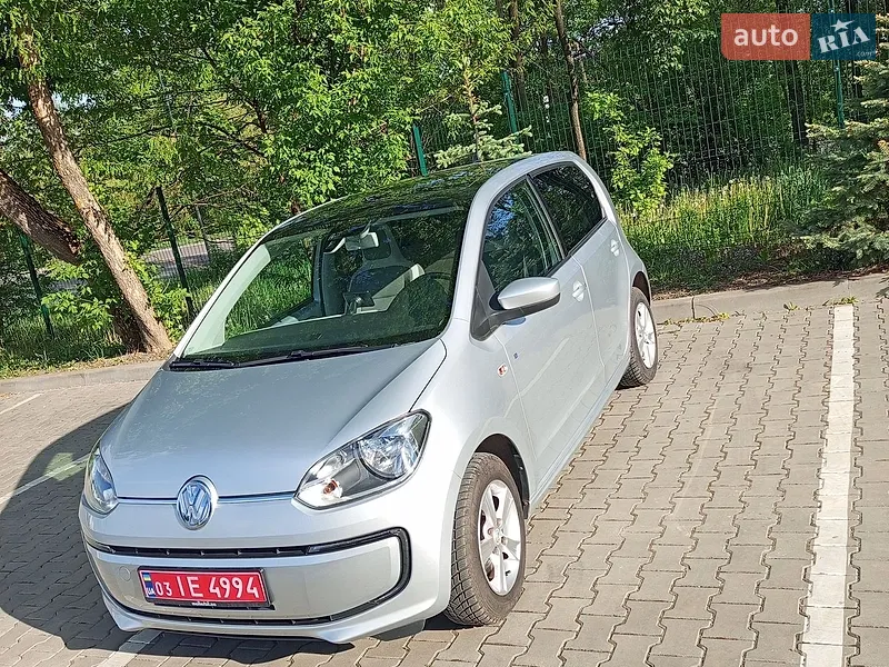 Volkswagen Up 2014