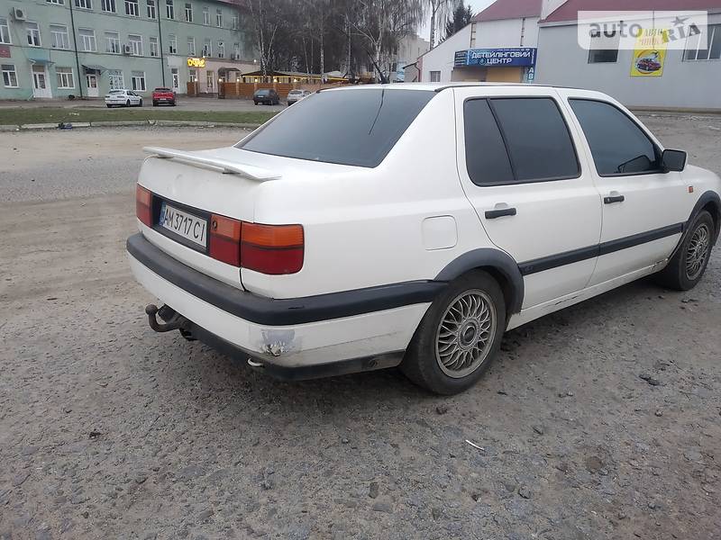 Седан Volkswagen Vento 1993 в Бердичеві