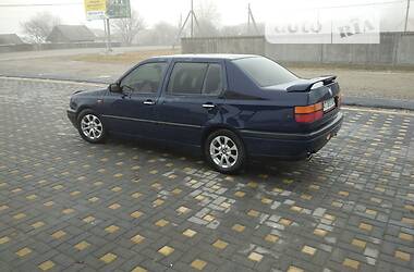 Седан Volkswagen Vento 1995 в Коломые