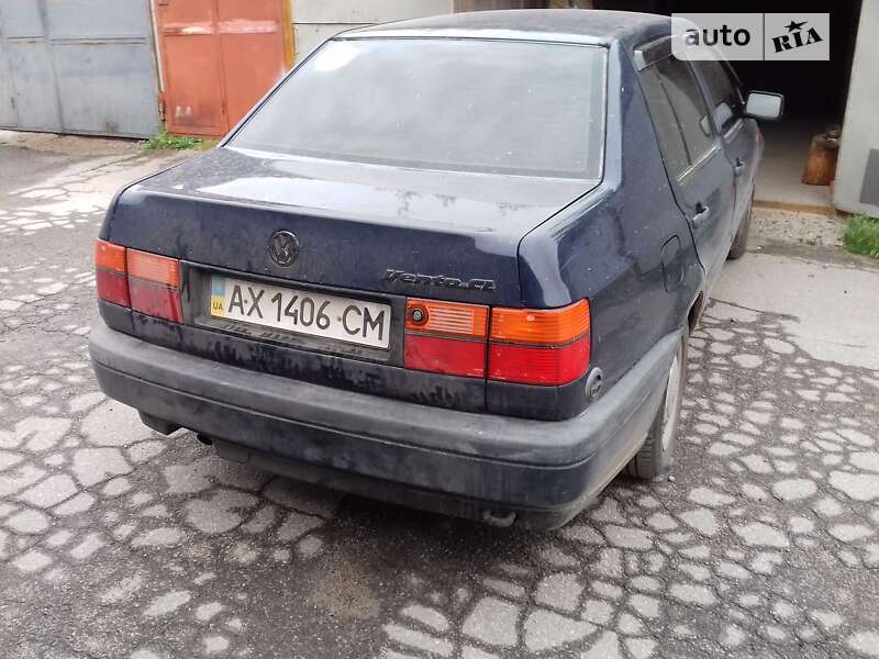 Седан Volkswagen Vento 1993 в Харькове