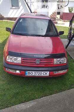 Седан Volkswagen Vento 1993 в Бучаче