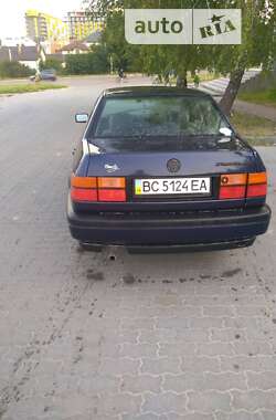 Седан Volkswagen Vento 1992 в Львове