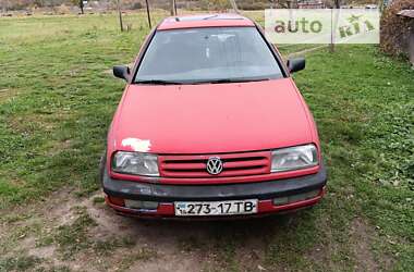 Седан Volkswagen Vento 1994 в Снятині