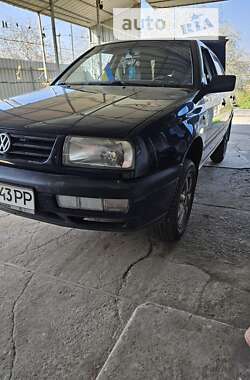Седан Volkswagen Vento 1997 в Подольске