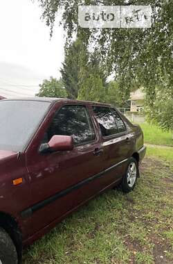 Седан Volkswagen Vento 1994 в Чернівцях