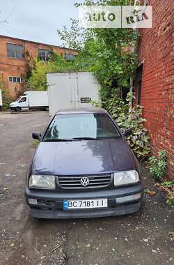 Седан Volkswagen Vento 1994 в Львове