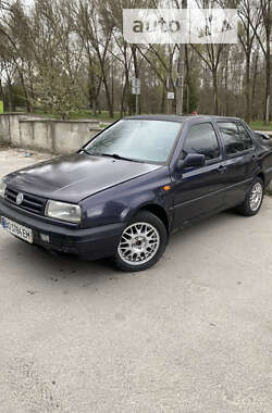 Седан Volkswagen Vento 1992 в Тернополі