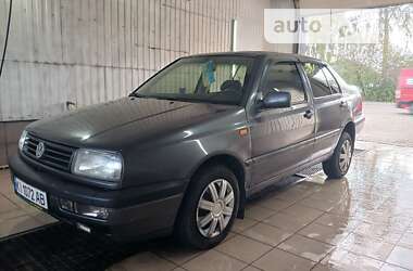 Седан Volkswagen Vento 1993 в Борисполі