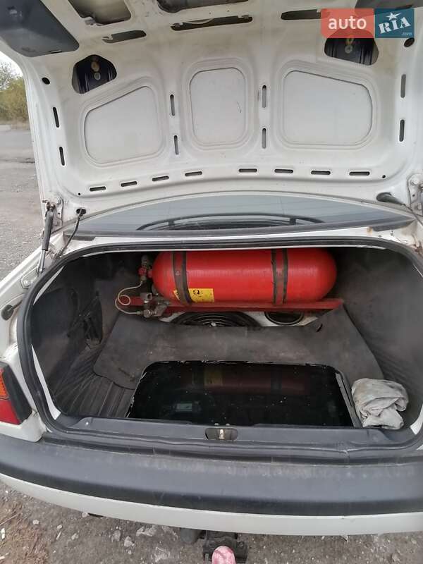 Седан Volkswagen Vento 1993 в Константиновке (Краматорского района)